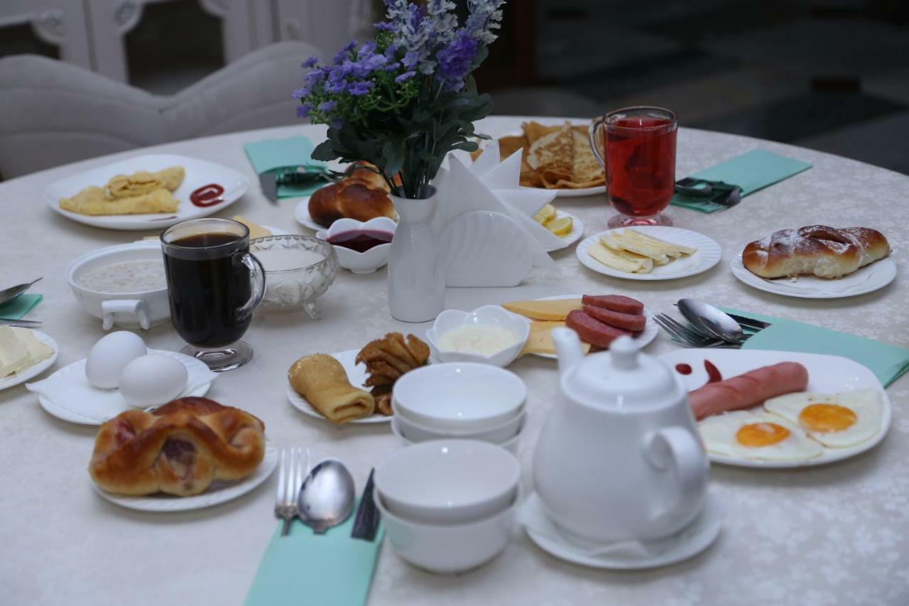 Sary Arka Hotel Shymkent Esterno foto